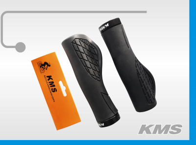 Ручка руля "KMS" 130мм, анатомический дизайн, с расширением под пальцы, цвет черный, алюминиевый наконечник с одной стороны, инд. упак. блистер "KMS"